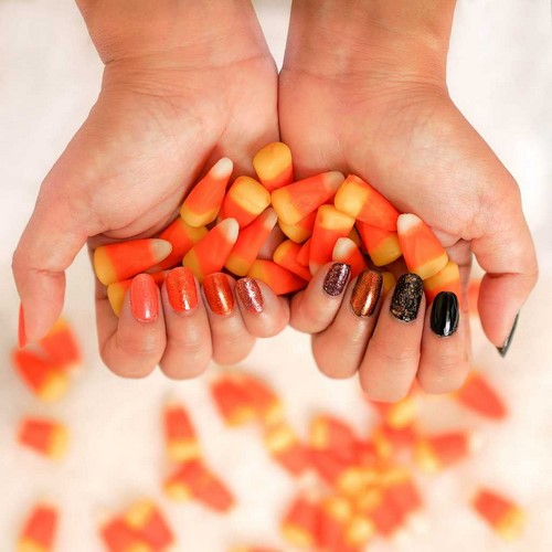 Madingas rudens manikiūras - sezoninės nagų dailės idėjos nuotrauka