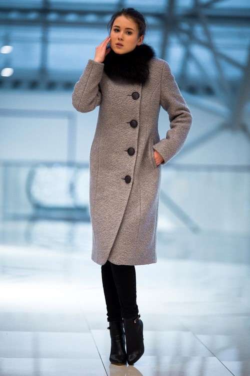 Fashionable coats 2019-2020 - photos, styles, new images