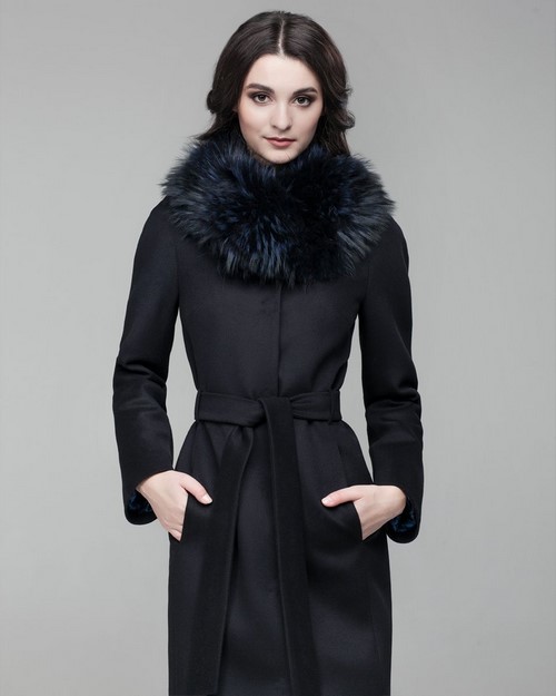 Fashionable coats 2019-2020 - photos, styles, new images
