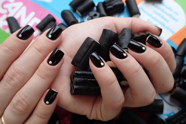 La plus belle manucure pour les ongles courts 2019-2020 - photos, idées