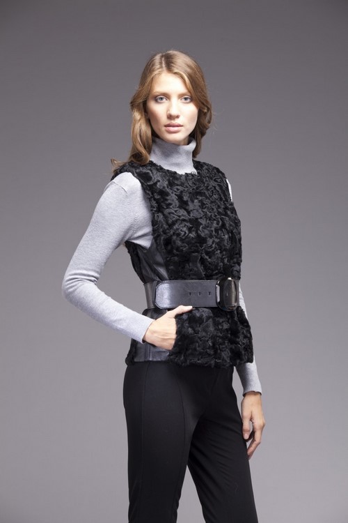 Fashionable vests 2020-2021 - a stylish attribute of a women's wardrobe