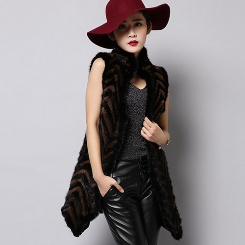 Fashionable vests 2020-2021 - a stylish attribute of a women's wardrobe