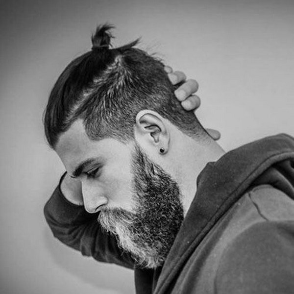 Divatos férfi hajvágás 2020-2021: ötletek és képek a divatos férfi hajvágásokról