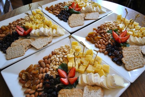 Beautiful and tasty cheese slices - the best design ideas