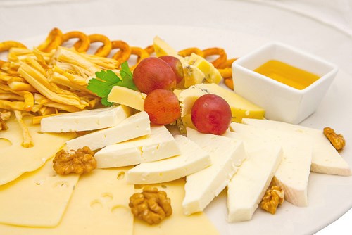 Preciós i saboroses llesques de formatge: les millors idees de disseny