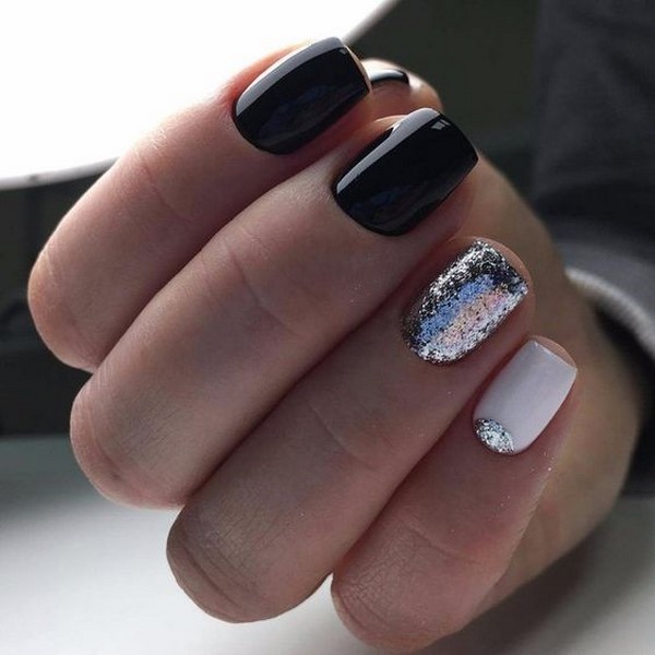 Novelties of the design of manicure with sparkles 2020-2021: 50+ photos of ideas