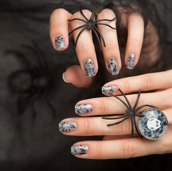 Nezvyčajná manikúra pre Halloween 2019: nápadné nápady na nechty na fotografii