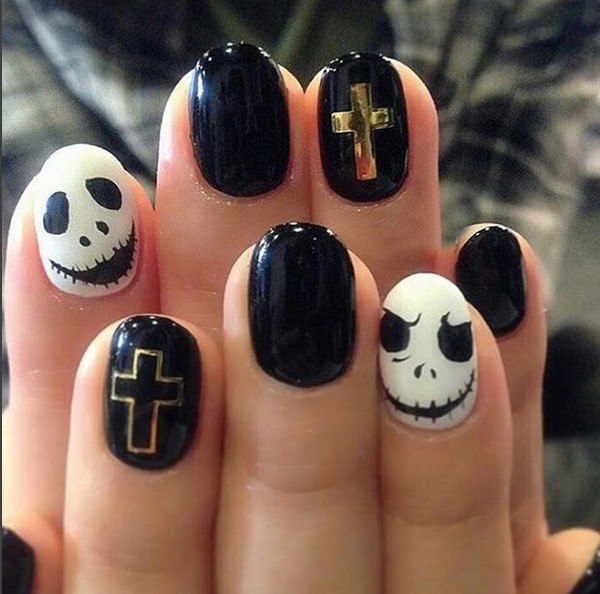 Unusual manicure for Halloween 2019: spectacular nail design ideas in the photo