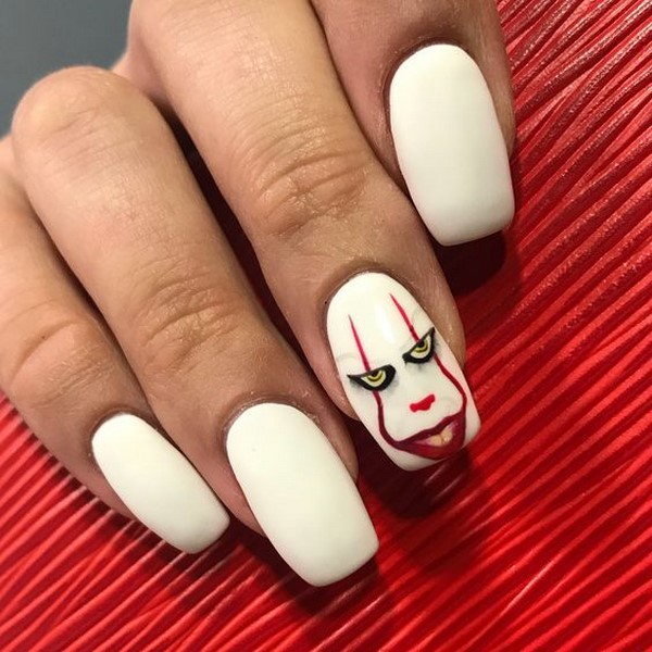 Ongebruikelijke manicure voor Halloween 2019: spectaculaire ideeën voor nagelontwerp op de foto