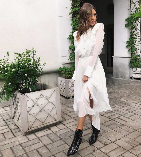 Robe blanche impeccable 2020-2021 - Top 10 des modèles les plus tendance