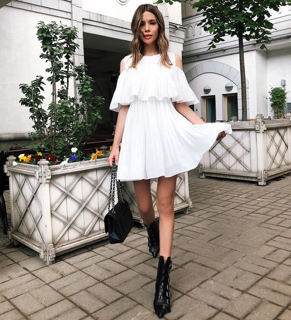 Robe blanche impeccable 2020-2021 - Top 10 des modèles les plus tendance