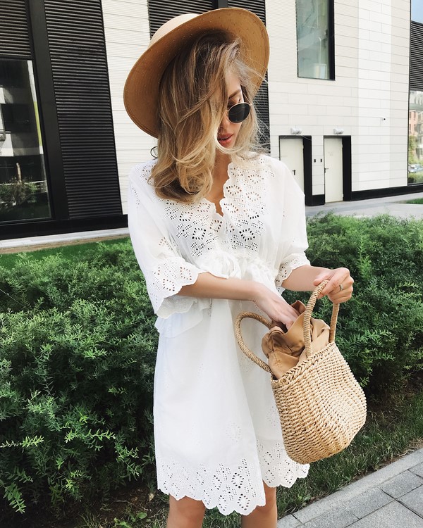 Robe blanche impeccable 2020-2021 - Top 10 des modèles les plus tendance