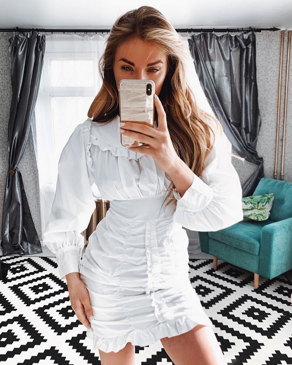 Robe blanche impeccable 2020-2021 - Top 10 des modèles les plus tendance