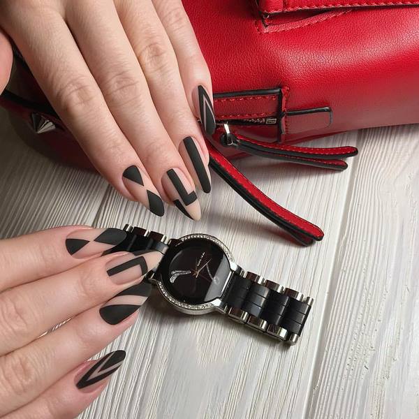 Magie d'automne sur les ongles! Manucure d'automne à la mode 2019-2020 dans les meilleurs looks